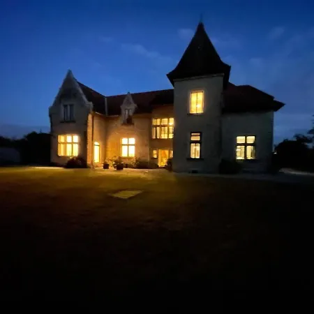 Guest house Au Chateau Du Mouillat *