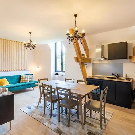 Guest house Au Chateau Du Mouillat *